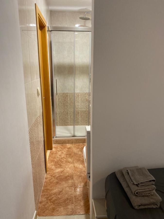 ולנסיה Single Room In My Apartment At The Beach מראה חיצוני תמונה