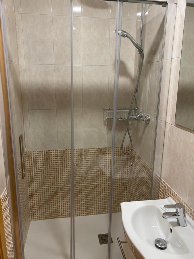 ולנסיה Single Room In My Apartment At The Beach מראה חיצוני תמונה